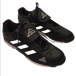 Adidas black and white Baseball Cleats siz…
